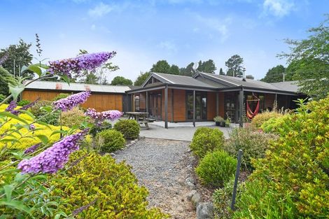 Photo of property in 83 Plateau Road, Te Marua, Upper Hutt, 5018