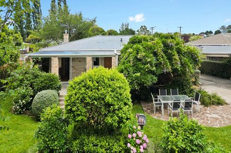 Photo of property in 27 Greta Street, Glenview, Hamilton, 3206