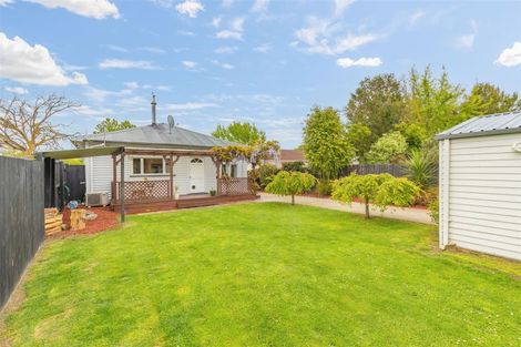 Photo of property in 44 Stapletons Road, Richmond, Christchurch, 8013