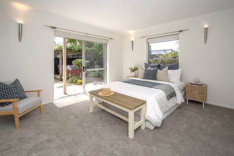 Photo of property in 2/11 Mclellan Place, Ilam, Christchurch, 8041