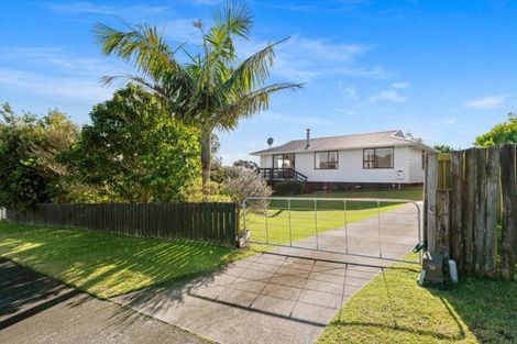Photo of property in 11 Whenuariri Place, Maketu, Te Puke, 3189