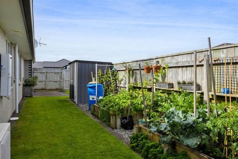 Photo of property in 4 Waitaha Place, Bell Block, New Plymouth, 4312