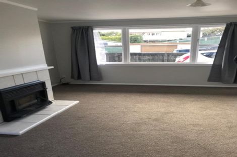 Photo of property in 2/11 Waitahanui Avenue, Taupo, 3330