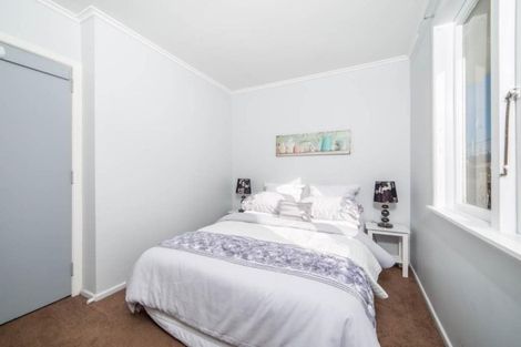 Photo of property in 54 Glen Road, Ranui, Auckland, 0612