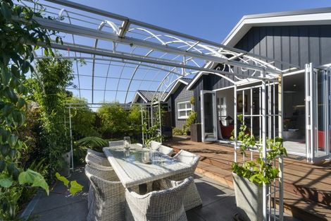 Photo of property in 34a Frederick Street, Terrace End, Palmerston North, 4410