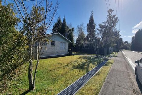 Photo of property in 8a Wyndham Road, Hannahs Bay, Rotorua, 3010