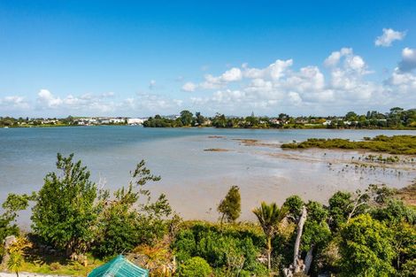 Photo of property in 7 Riverina Avenue, Pakuranga, Auckland, 2010