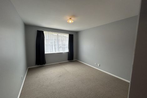 Photo of property in 2/19 Sturrocks Road, Redwood, Christchurch, 8051
