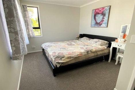 Photo of property in 7 Discovery Place, Marfell, New Plymouth, 4310