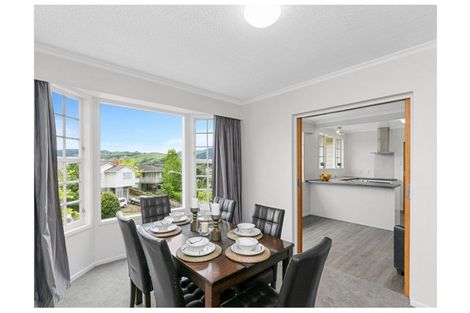Photo of property in 25 Oriel Avenue, Tawa, Wellington, 5028