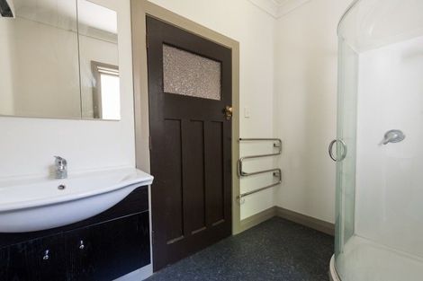 Photo of property in 51a Majoribanks Street, Mount Victoria, Wellington, 6011