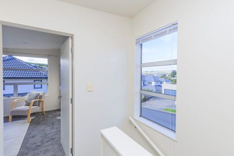 Photo of property in 10 Erlestoke Crescent, Churton Park, Wellington, 6037
