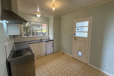 Photo of property in 6/6a Mount View Place, Spotswood, New Plymouth, 4310