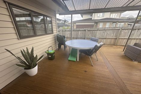 Photo of property in 26 Midhurst Avenue, Henderson, Auckland, 0612