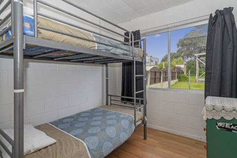 Photo of property in 180 Captain Cook Road, Cooks Beach, Whitianga, 3591