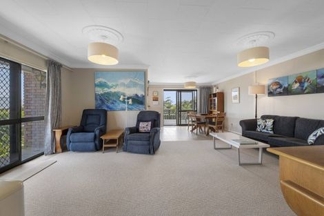 Photo of property in 8 La Salle Drive, Westown, New Plymouth, 4310