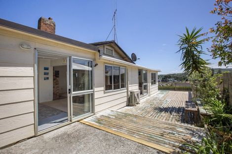 Photo of property in 14 Stewart Street, Raglan, 3225
