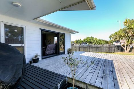 Photo of property in 21 Tuiti Street, Waitara, 4320