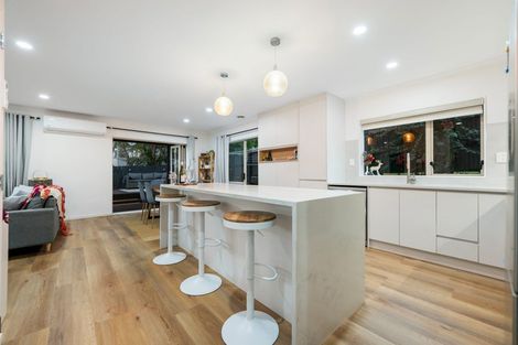 Photo of property in 331a Hillsborough Road, Hillsborough, Auckland, 1042