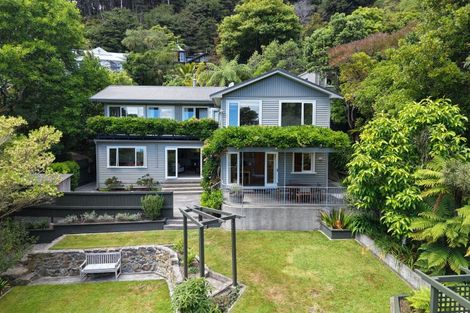 Photo of property in 8 Korimako Road, Days Bay, Lower Hutt, 5013