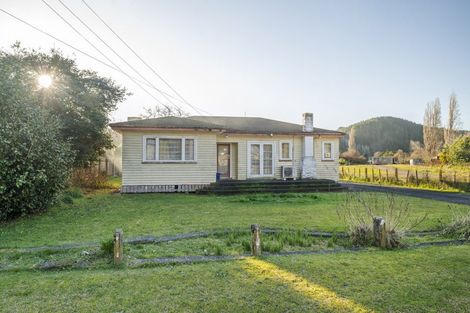 Photo of property in 34 Marsack Road, Taumarunui, 3992