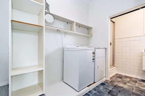 Photo of property in 5 Greendale Avenue, Avonhead, Christchurch, 8042