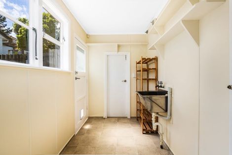 Photo of property in 19 Gloucester Street, Cannons Creek, Porirua, 5024