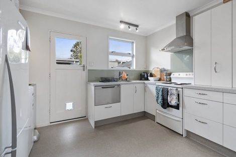 Photo of property in 2b Karaka Street, Hokowhitu, Palmerston North, 4410