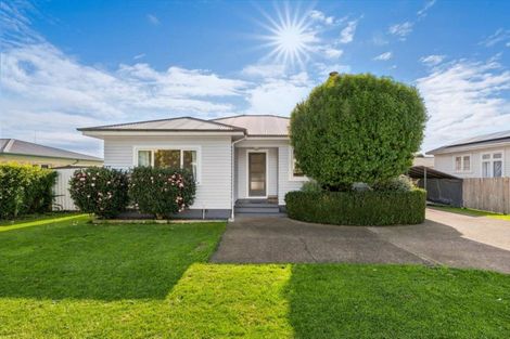 Photo of property in 11 Puriri Avenue, Te Puke, 3119