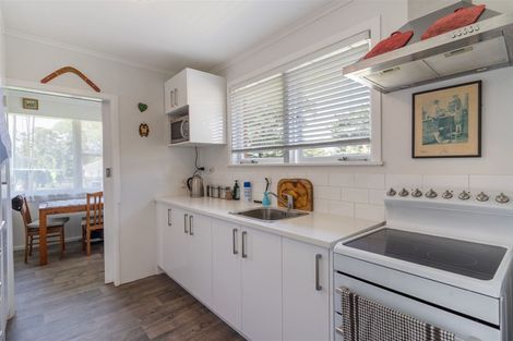 Photo of property in 39 Christmas Road, Manurewa, Auckland, 2102