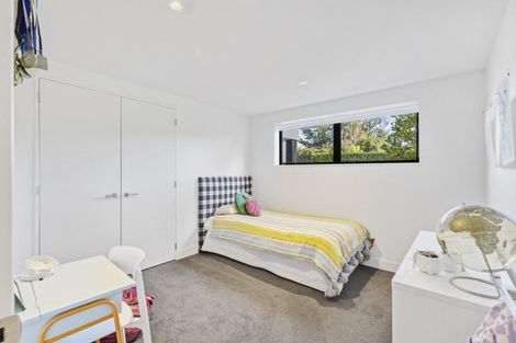 Photo of property in 111 Polson Hill Drive, Aokautere, Palmerston North, 4471