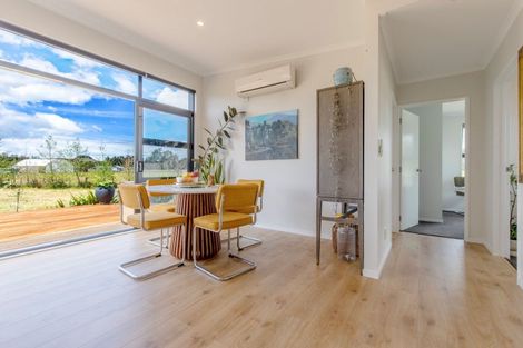 Photo of property in 21 Blundell Avenue, Waipukurau, 4200