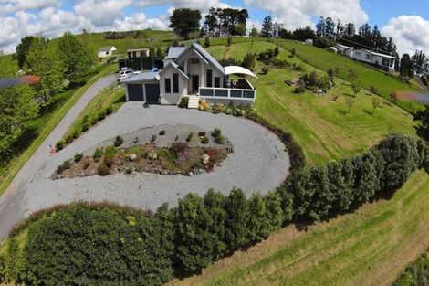 Photo of property in 647 Pipiwai Road, Matarau, Whangarei, 0176