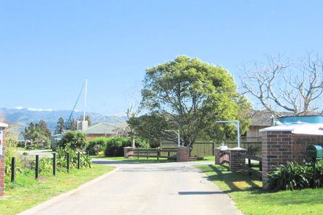 Photo of property in 22 Tudor Grove, Whitianga, 3510