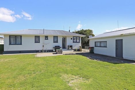 Photo of property in 112 Warwick Road, Mayfair, Hastings, 4122