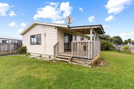 Photo of property in 1/12 Templeton Place, Clendon Park, Auckland, 2103