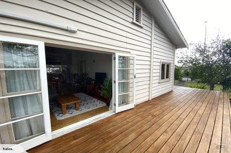 Photo of property in 75 Tuhikaramea Road, Dinsdale, Hamilton, 3204