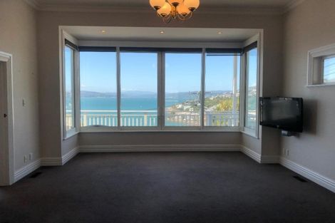 Photo of property in 5 Moeller Street, Mount Victoria, Wellington, 6011