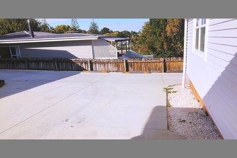 Photo of property in 25b Arrow Road, Forrest Hill, Auckland, 0620