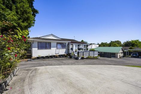 Photo of property in 1/541 Swanson Road, Ranui, Auckland, 0612