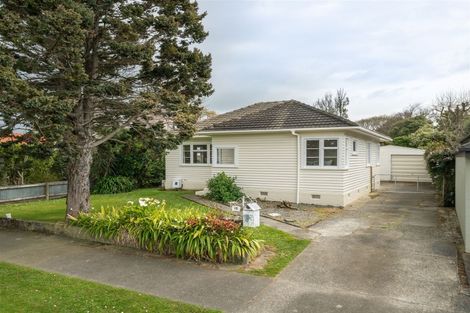 Photo of property in 12 Centennial Drive, Hokowhitu, Palmerston North, 4410