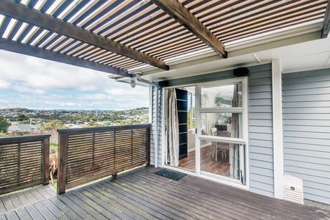 Photo of property in 11 Kimball Place, Johnsonville, Wellington, 6037