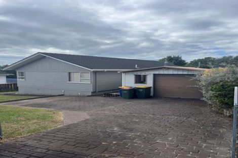 Photo of property in 7 Meadowood Drive, Unsworth Heights, Auckland, 0632