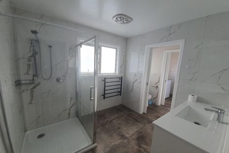 Photo of property in 6 Willis Road, Papakura, 2110