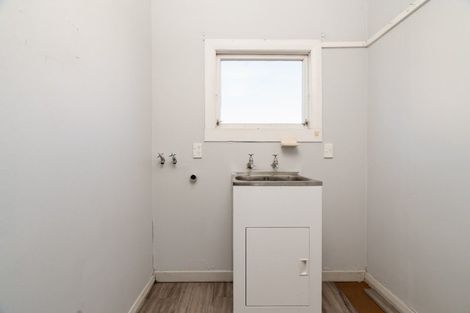 Photo of property in 34 Wesley Street, South Dunedin, Dunedin, 9012