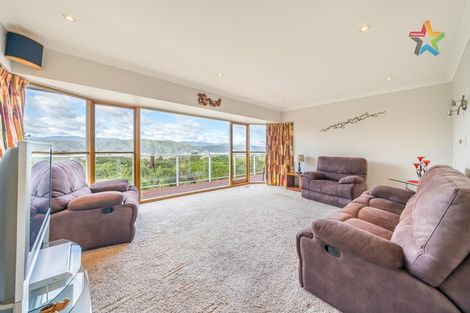 Photo of property in 138 Normandale Road, Normandale, Lower Hutt, 5010