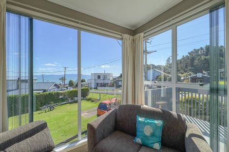 Photo of property in 10 Eames Crescent, Te Mata, Thames, 3575