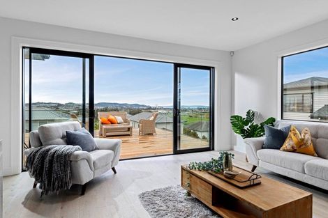 Photo of property in 54 Wainui Road, Silverdale, 0932