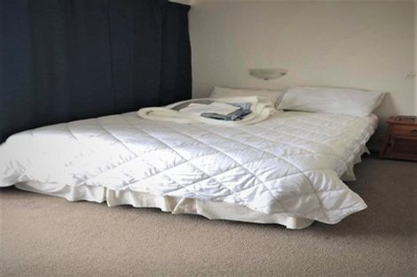 Photo of property in 1/9 Belmere Rise, Farm Cove, Auckland, 2012