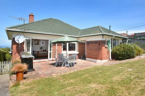 Photo of property in 64 Middleton Road, Kew, Dunedin, 9012